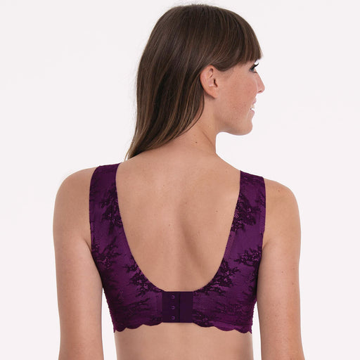 Essentials lace - Anita - essentials-lace-1 - The Pencil Test - Anita