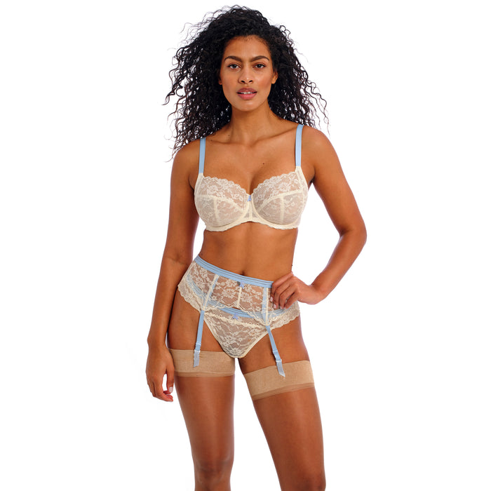 Offbeat suspender - Freya - offbeat-suspender - The Pencil Test - Freya