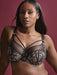 Dionne - Sculptresse - dionne-full-cup - The Pencil Test - Sculptresse