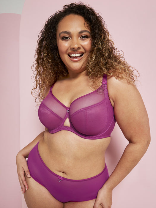 Victory Fashion - Curvy Kate - victory-fashion-1 - The Pencil Test - Curvy Kate